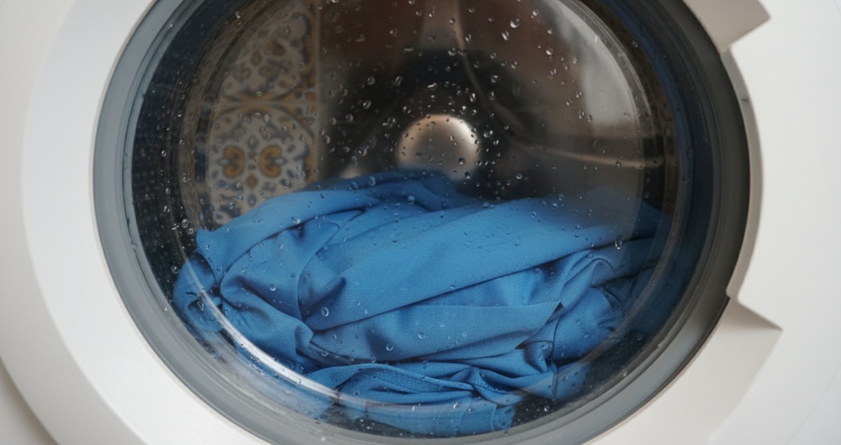 segreto-lavaggio-freddo-fermare-degradazione-microfibre-sintetiche