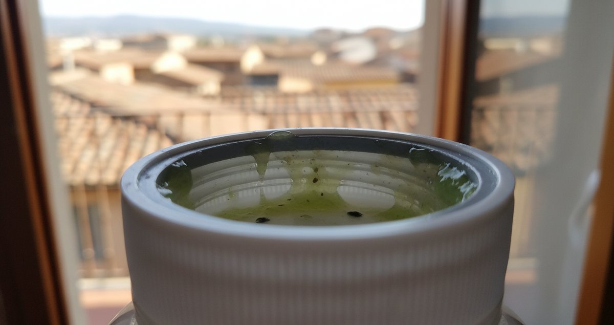 muco-nascosto-tappo-borraccia-lavalo-ogni-giorno